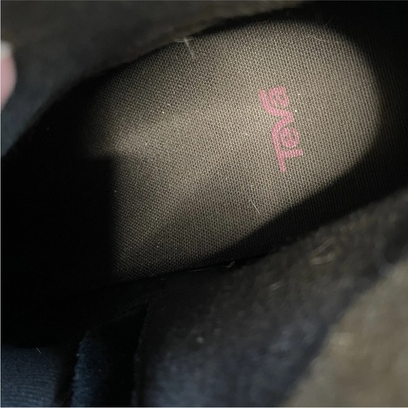 Teva Boots Womens 8.5 Foxy Ankle Bootie Black Leather Side Zip Comfort SN1017161 - Picture 9 of 9